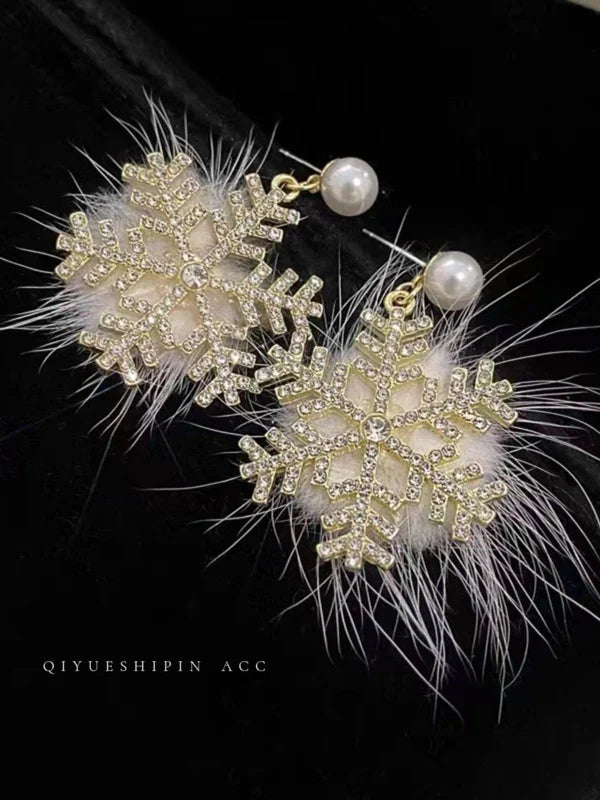 Snowflake Earrings Women's Full Diamond Pearl Plush Earrings